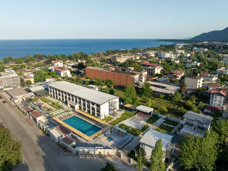 Monk Resort Hotel logo