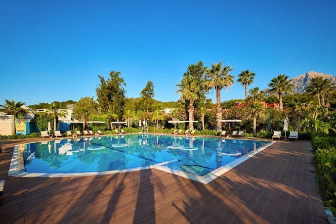 MÖVENPICK RESORT ANTALYA TEKIROVA logo